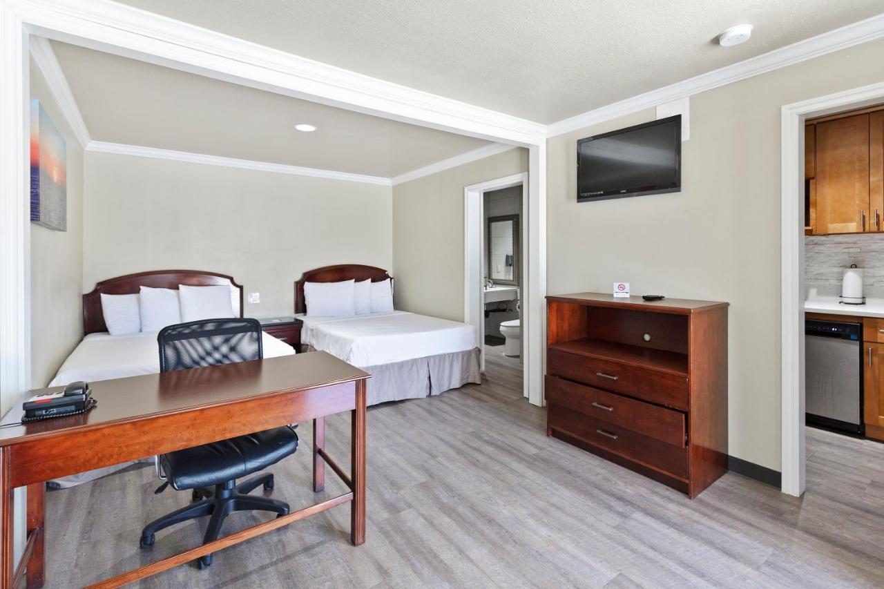 Le Blanc Inn & Suites El Monte Εξωτερικό φωτογραφία